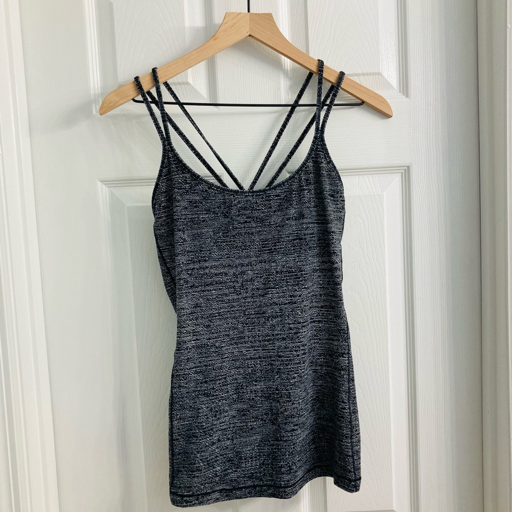 Lululemon Tank Top Strappy Back Black White Athletic Minimalist Size 10 Medium